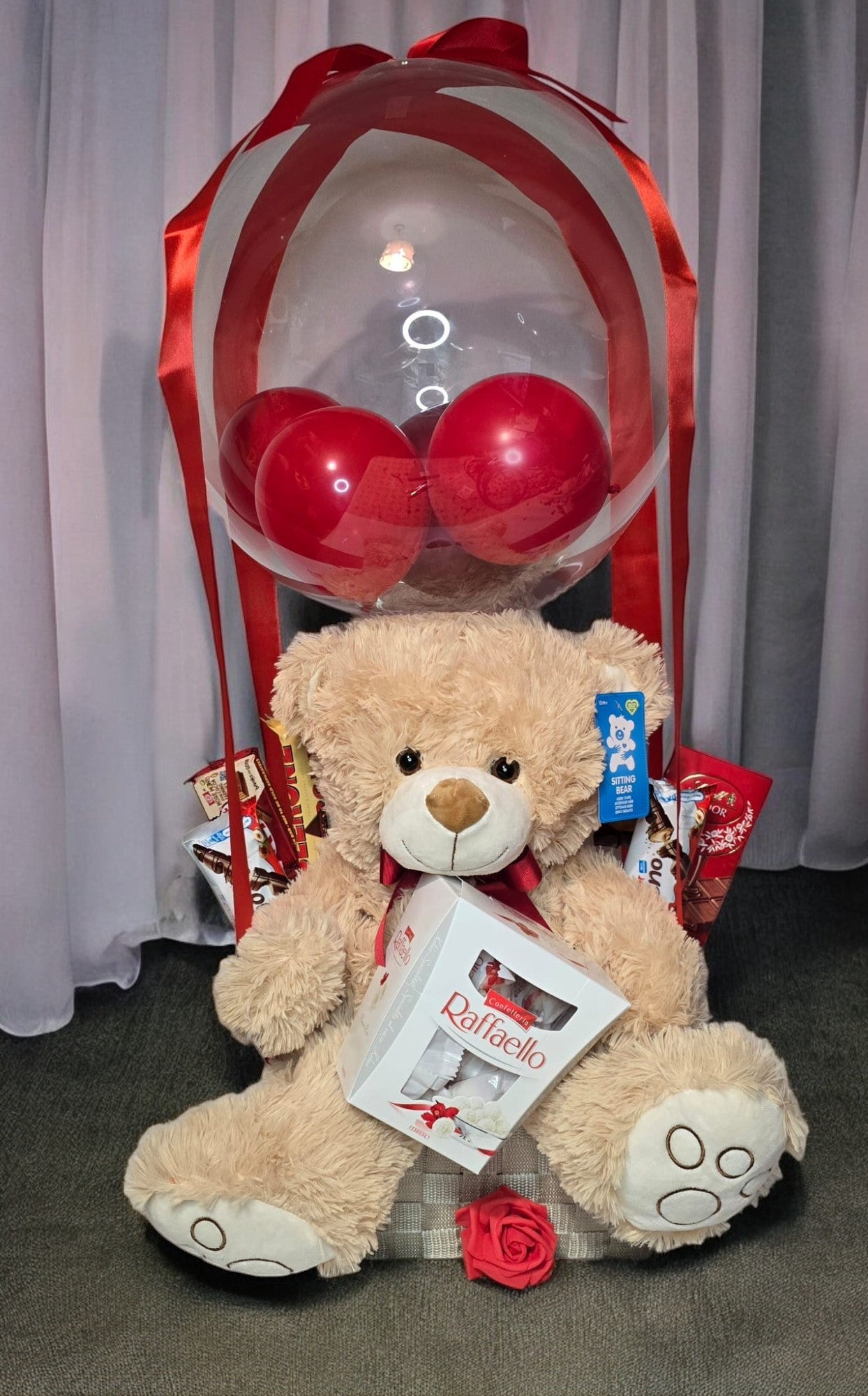 Grand Valentine’s Teddy Bear Gift Set – A Heartfelt Surprise! ❤️🎁